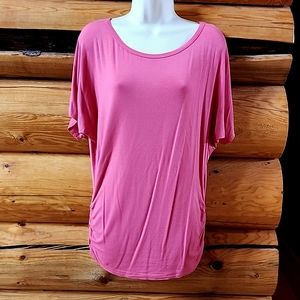 Made by Johnny top, size M